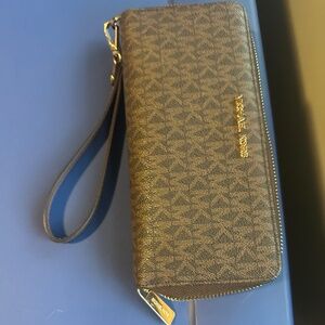 Michael Kors jet set travel large continental wallet in brown signature canvas